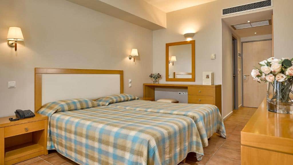 Cabo Verde Hotel in Athens-Greece