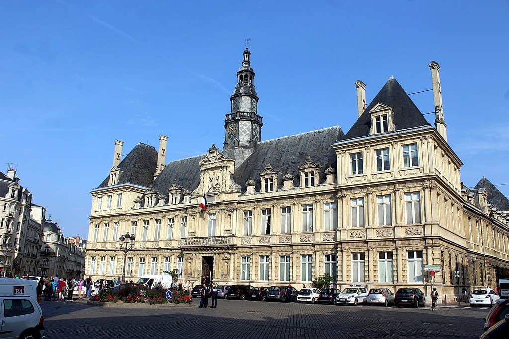 town hall in Reims