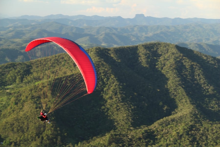 Paragliding From Cerro Arco