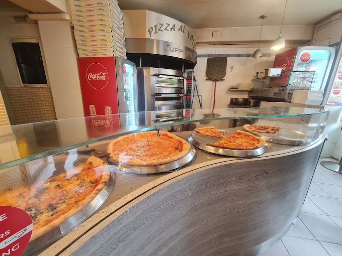 Pizza Al Volo in Venice