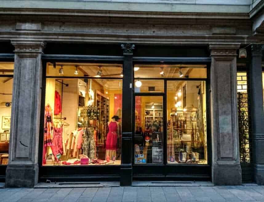 Cavalli E Nastri store in Milan