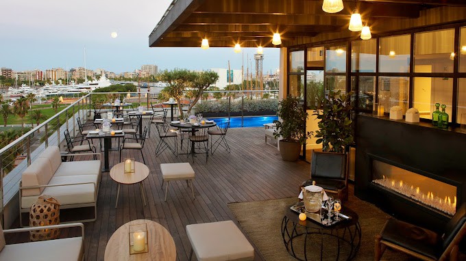 The Rooftop bar at Serras hotel - barcelona