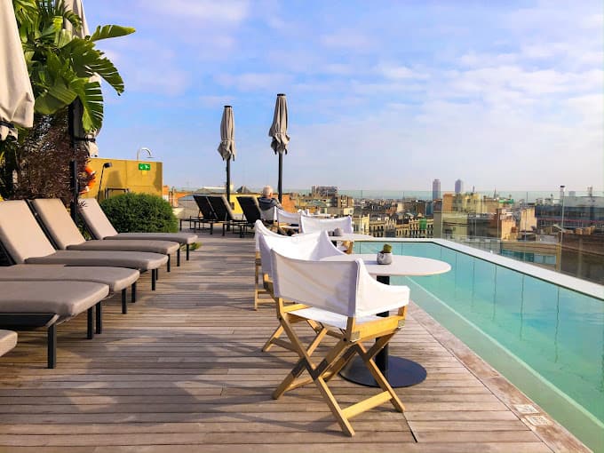 The Rooftop bar at Sir Victor -barcelona