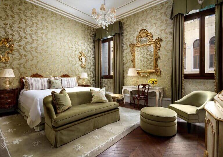 The Gritti Palace hotel room
