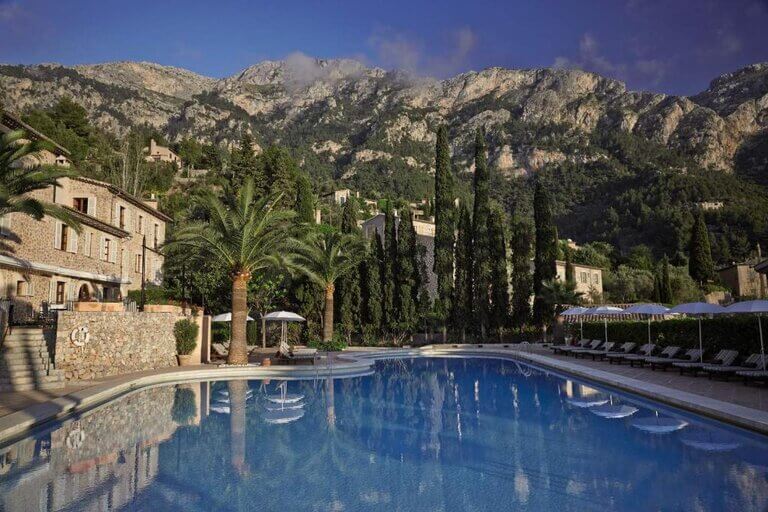 Belmond La Residencia outdoor pool