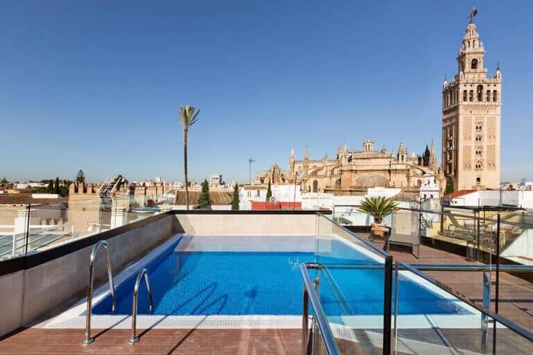 Hotel Casa 1800 Sevilla rooftop pool