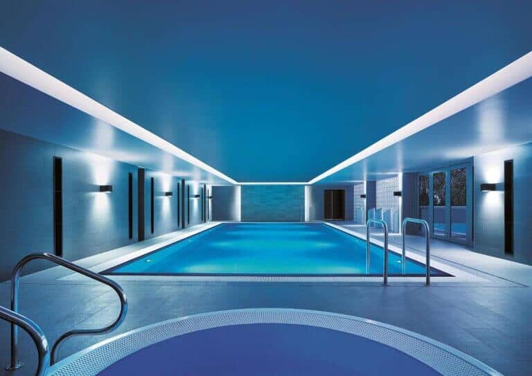 Shangri-La Sydney indoor pool