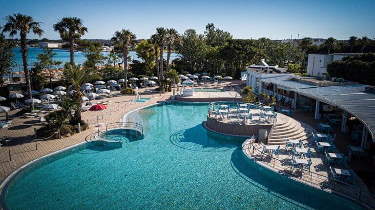 Hotel Blu Salento Village swimming pool