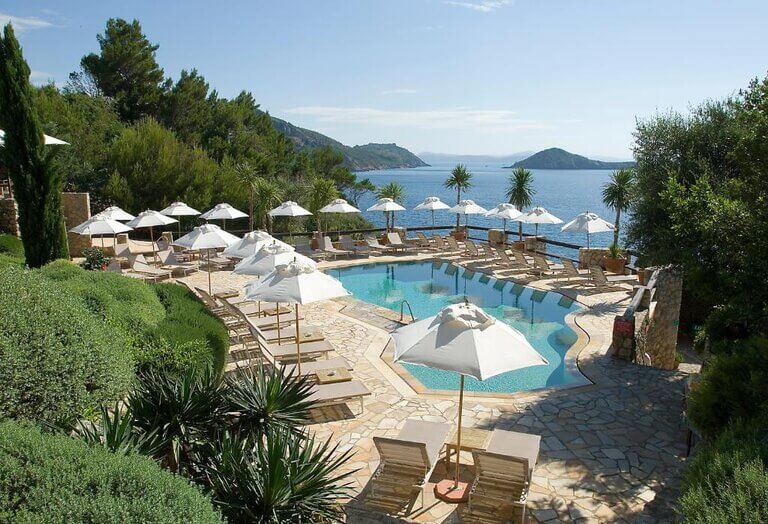 Hotel Il Pellicano outdoor pool