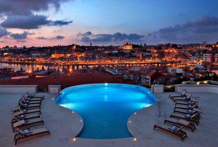 The Yeatman Porto swimming pool